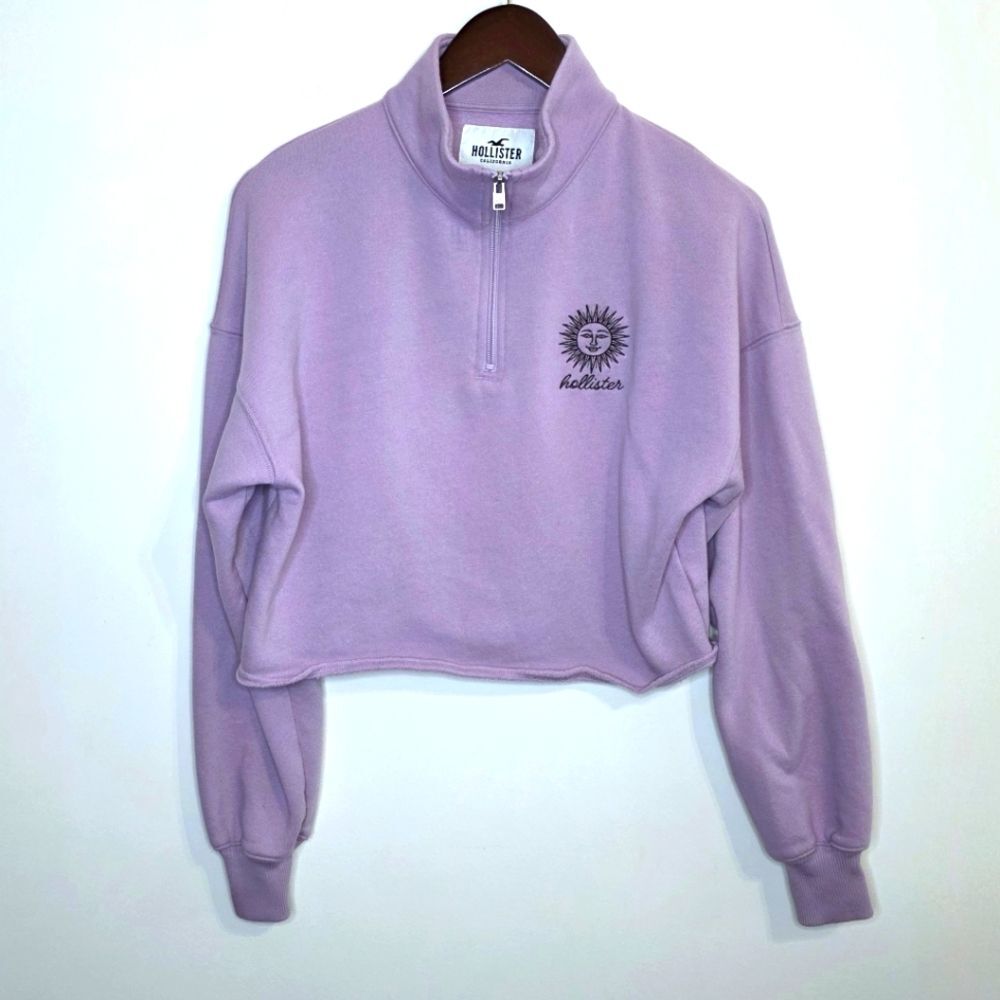 Hollister Purple Quarter Zip Cropped Sweatshirt Size Medium